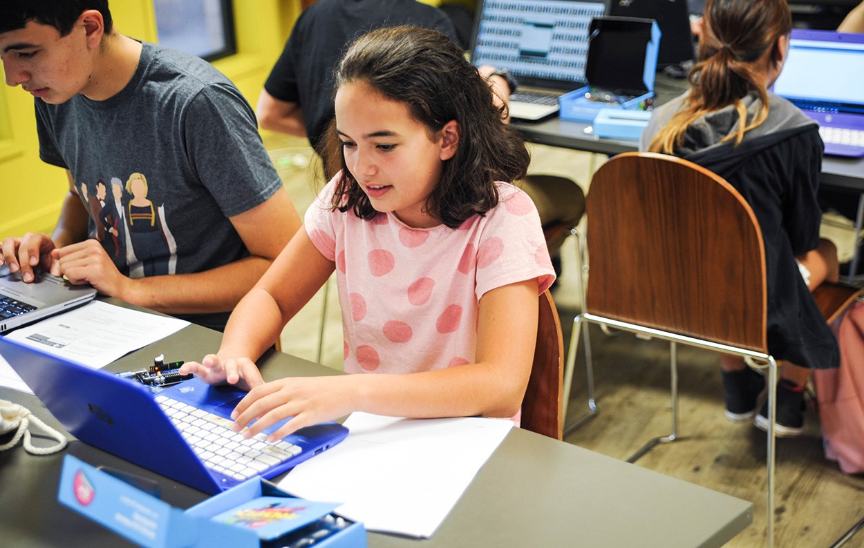 Innovative Adventures: Creative Kids Coding